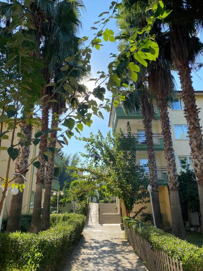 Melissa Garden Apart Hotel Сиде Екстериор снимка