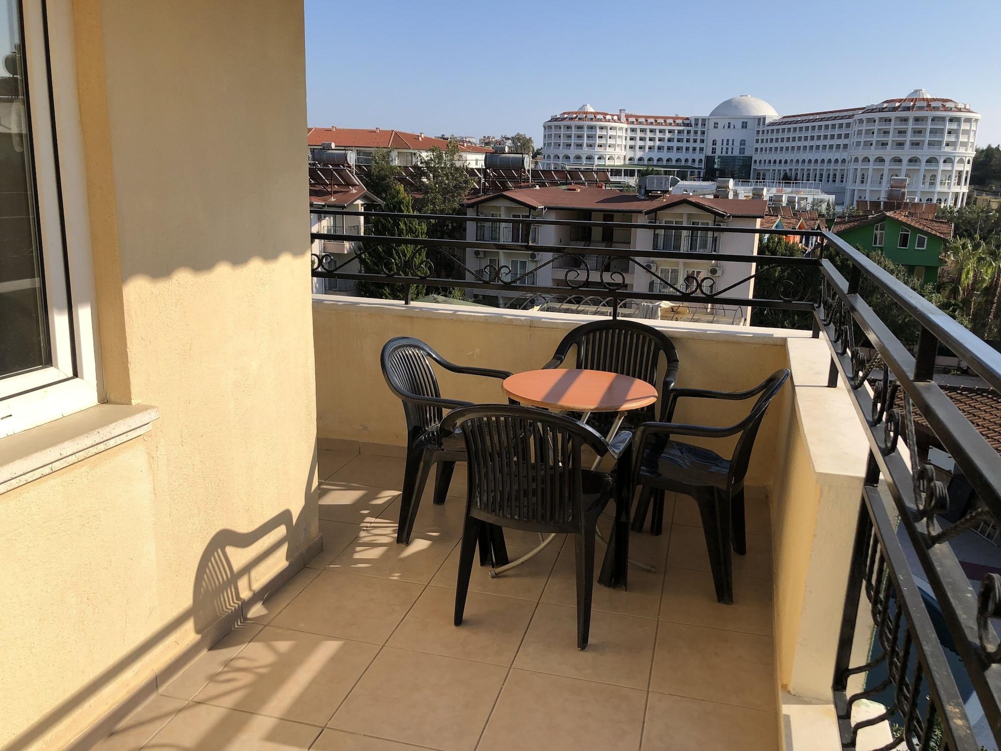 Melissa Garden Apart Hotel Сиде Екстериор снимка