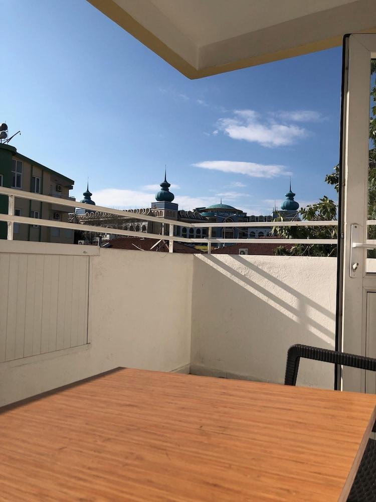 Melissa Garden Apart Hotel Сиде Екстериор снимка