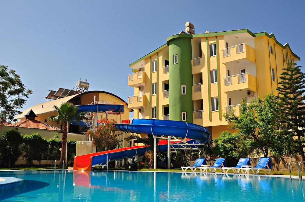 Melissa Garden Apart Hotel Сиде Екстериор снимка
