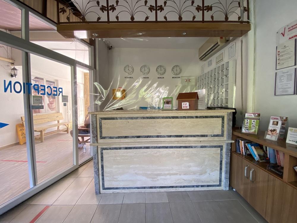 Melissa Garden Apart Hotel Сиде Екстериор снимка